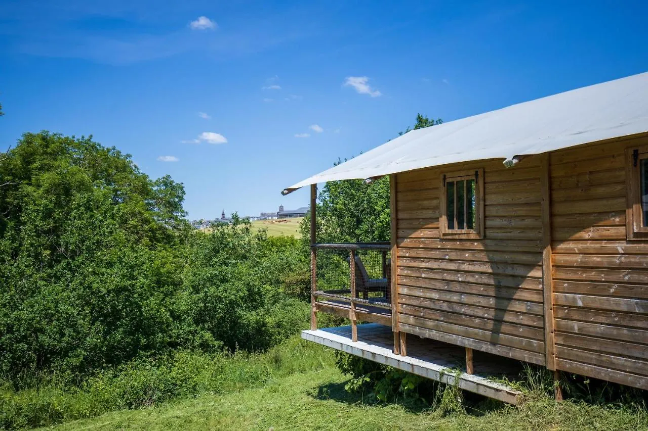 Le Monastere Domaine De Combelles Vacances
