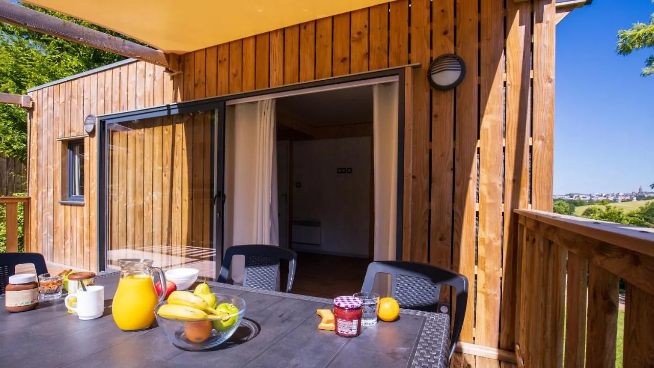 شاليه Le Monastere Domaine De Combelles Vacances